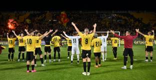 Монтираха цялото осветление на 